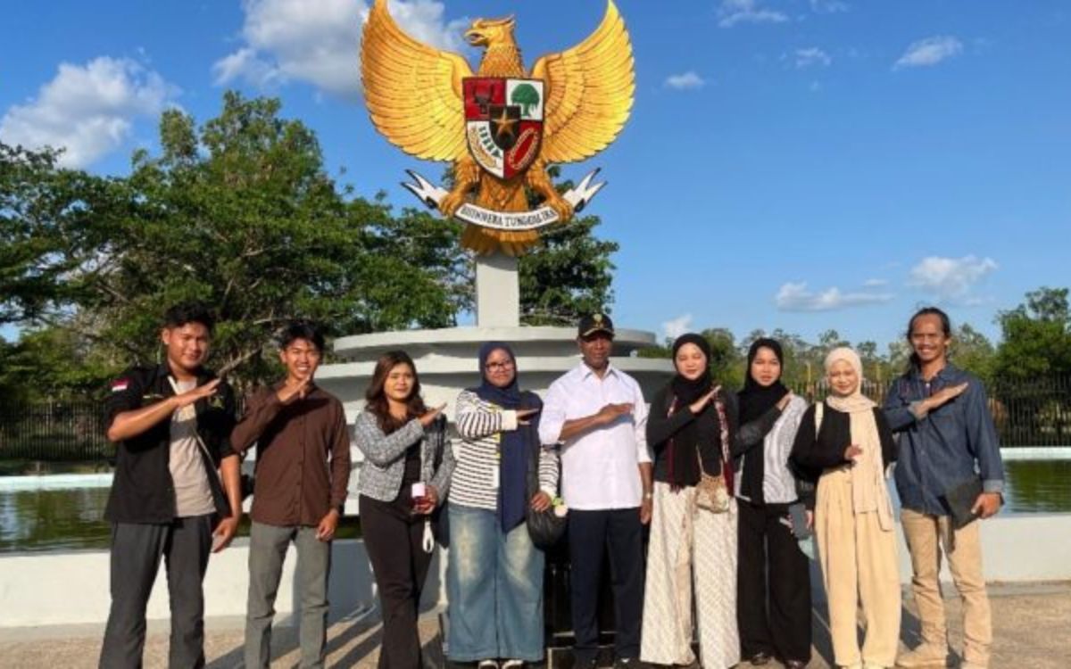 Tim 19 Ekspedisi Patriot UI Jelajahi Perbatasan Sota, Bertemu Gubernur Papua Selatan