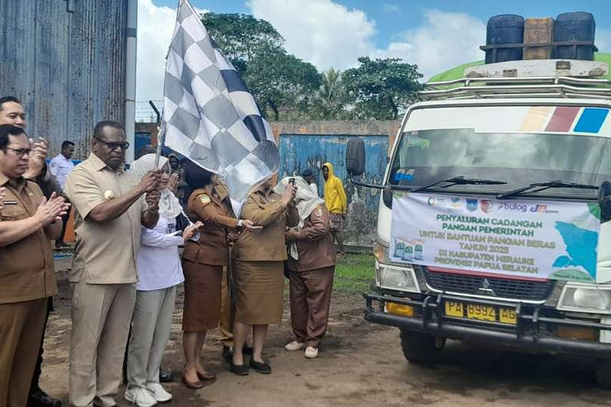 Pemkab Merauke Salurkan Bantuan Beras: Upaya Nyata Perkuat Ketahanan Pangan di Papua Selatan