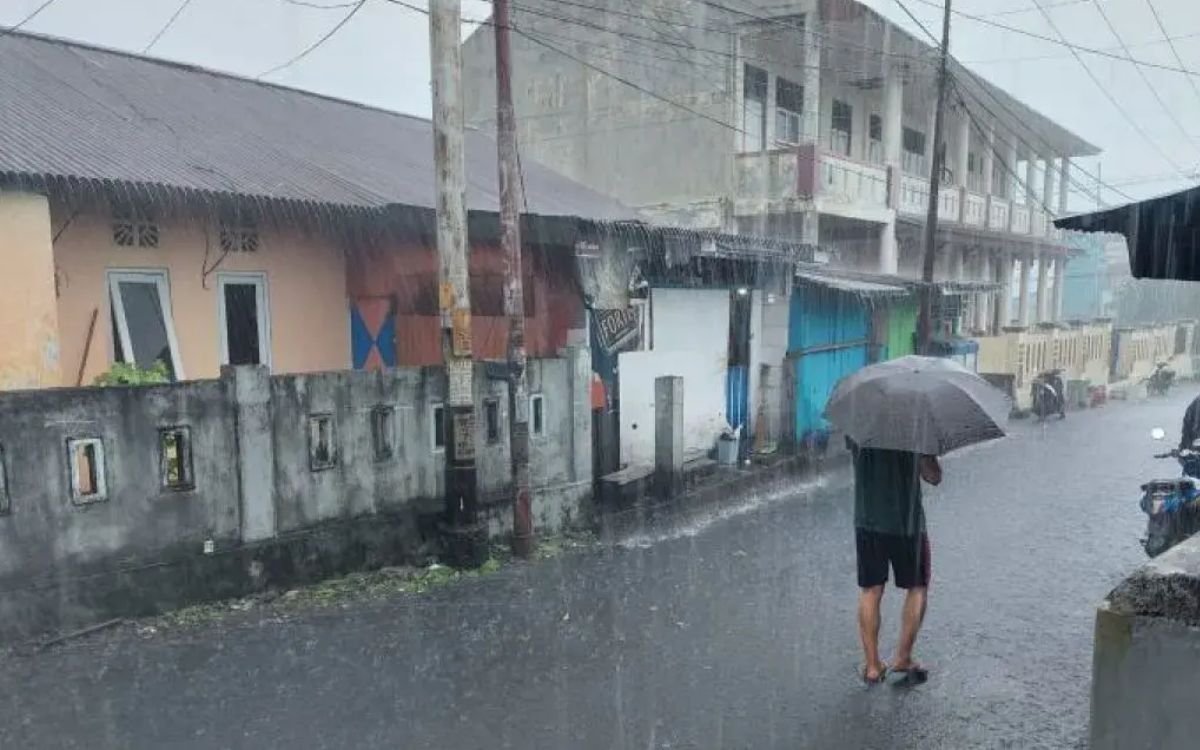 Waspada Hujan Ringan di Seluruh Wilayah Papua Selatan Hari Ini, Kelembapan Capai 99 Persen