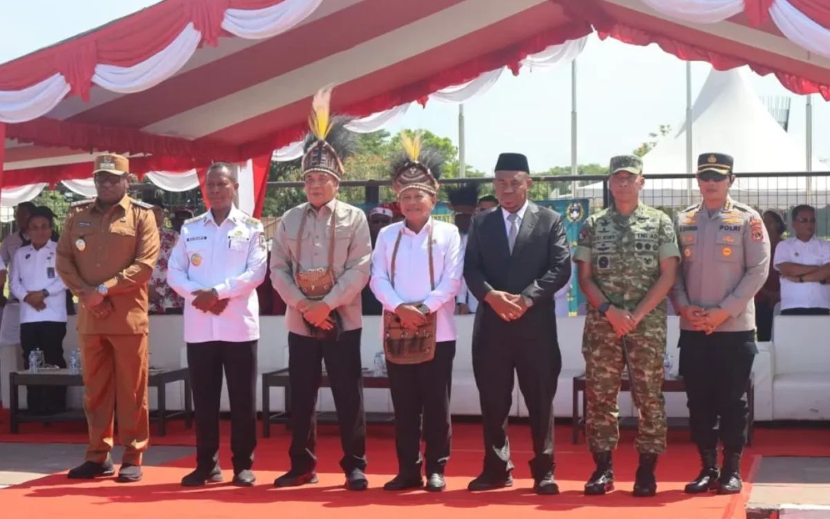 Kerukunan Papua Selatan Jadi Sorotan: Menko Polhukam Buka Parade Natal 2025 di Merauke