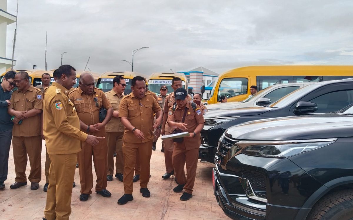 Targetkan Opini WTP Pertama, Pemprov Papua Selatan Gelar Apel Kendaraan Dinas di Salor