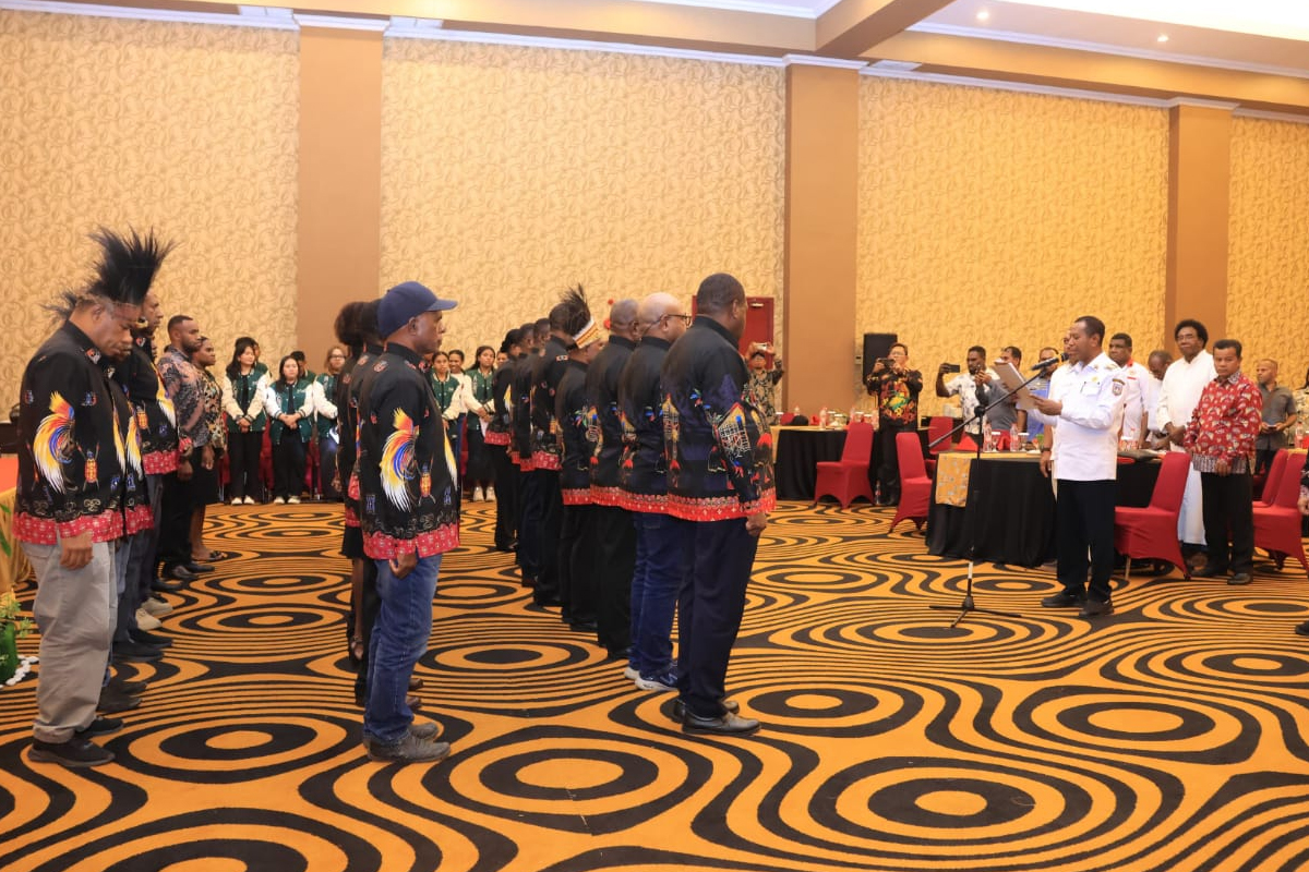 KPPS Papua Selatan Resmi Dilantik, Gubernur: Jangan Takut Hadapi Masalah!