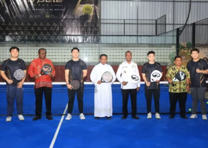 Resmikan Lapangan Padel La Pele, Gubernur Papua Selatan Dorong Prestasi dan Hidup Sehat Warga