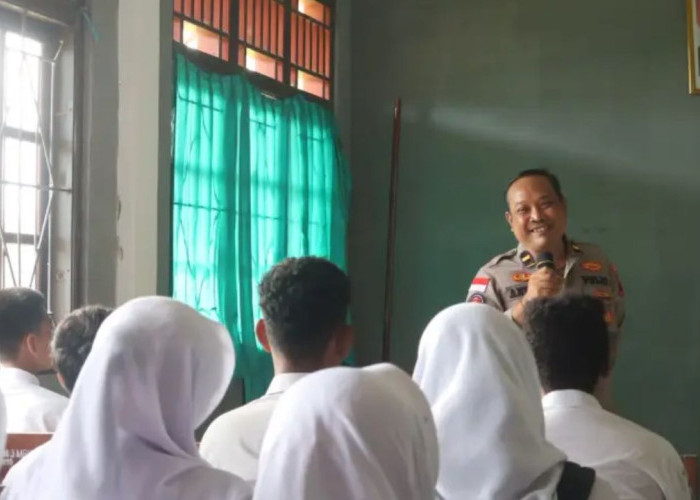 Edukasi UU ITE di SMAN 3 Merauke: Langkah Polres Merauke Sadarkan Pelajar Risiko Hukum Media Sosial