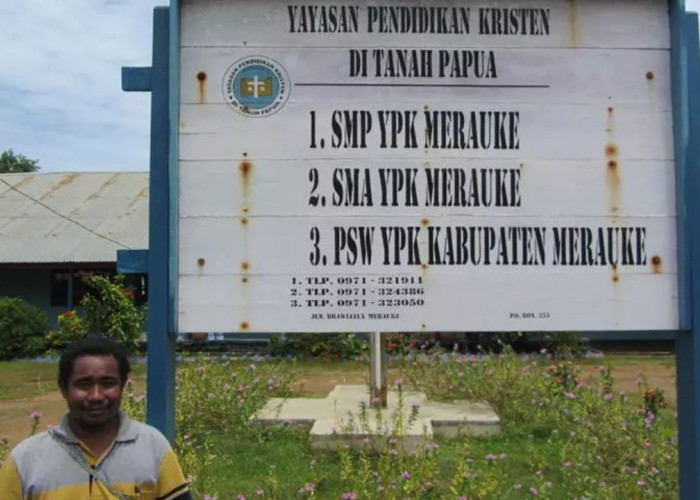 Wagub Paskalis Imadawa Tinjau Makan Bergizi Gratis di SMP YPK Merauke, Dorong Penambahan Dapur Produksi