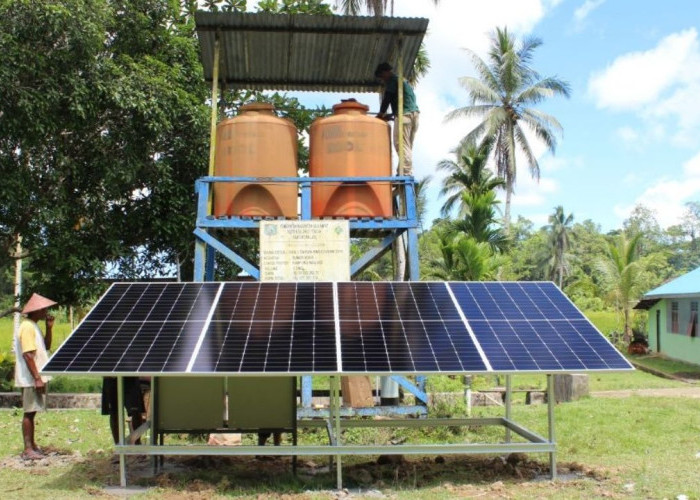 Jawaban Keluhan Warga: Papua Selatan Dapat Alokasi 360 Titik Solar Cell untuk Penerangan Kampung