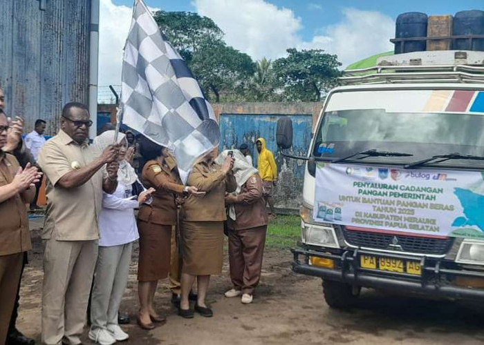 Pemkab Merauke Salurkan Bantuan Beras: Upaya Nyata Perkuat Ketahanan Pangan di Papua Selatan
