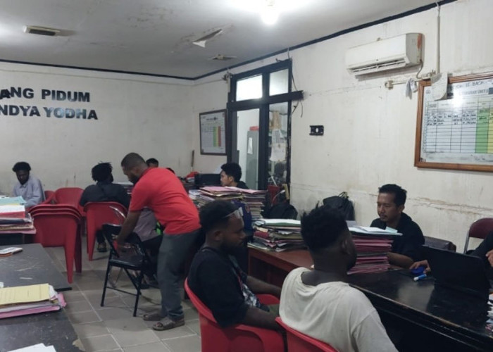 Aksi Bisu di Katedral Merauke Berujung Penangkapan, LBH Papua Soroti Dugaan Kekerasan Aparat