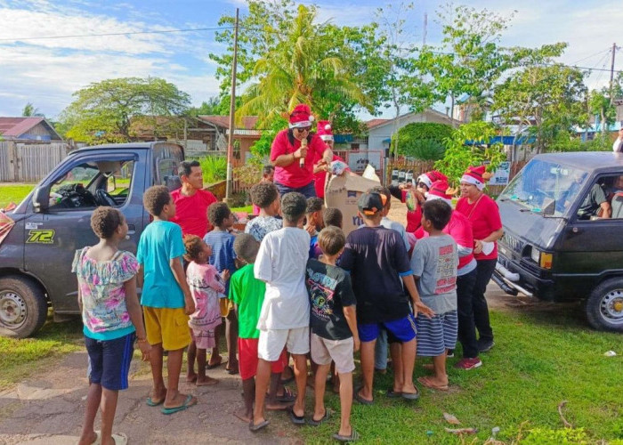 Natal Ceria Bersama PKK Papua Selatan, Anak-Anak OAP Rasakan Hangatnya Kasih