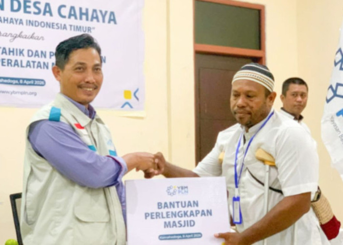 Mendorong Kemandirian di Timur: YBM PLN Resmikan Program Desa Cahaya di Kamahedoga Merauke