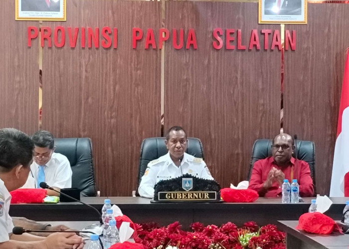 Ferdinandus Kainakaimu Resmi Ditunjuk Jadi Sekda Definitif Papua Selatan