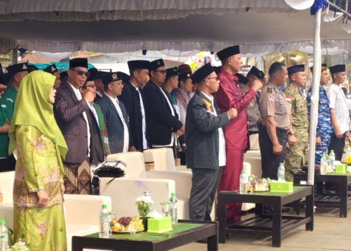 Monumen Kapsul Waktu Jadi Saksi Khidmatnya Peringatan Hari Santri Nasional Ke-12 di Merauke
