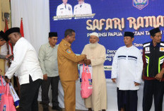 Safari Ramadan di Masjid Bampel, Pj Gubernur Apolo Safanpo Tekankan Pesan Efisiensi Presiden Prabowo