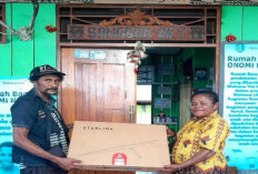Dukung Literasi di Tengah Dampak Banjir, Pemprov Papua Hadirkan Internet Satelit di Kampung Yoboi