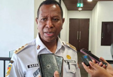 Gubernur Apolo Safanpo Siapkan Safari Ramadhan: Fokus Kunjungi Masjid yang Belum Terjamah